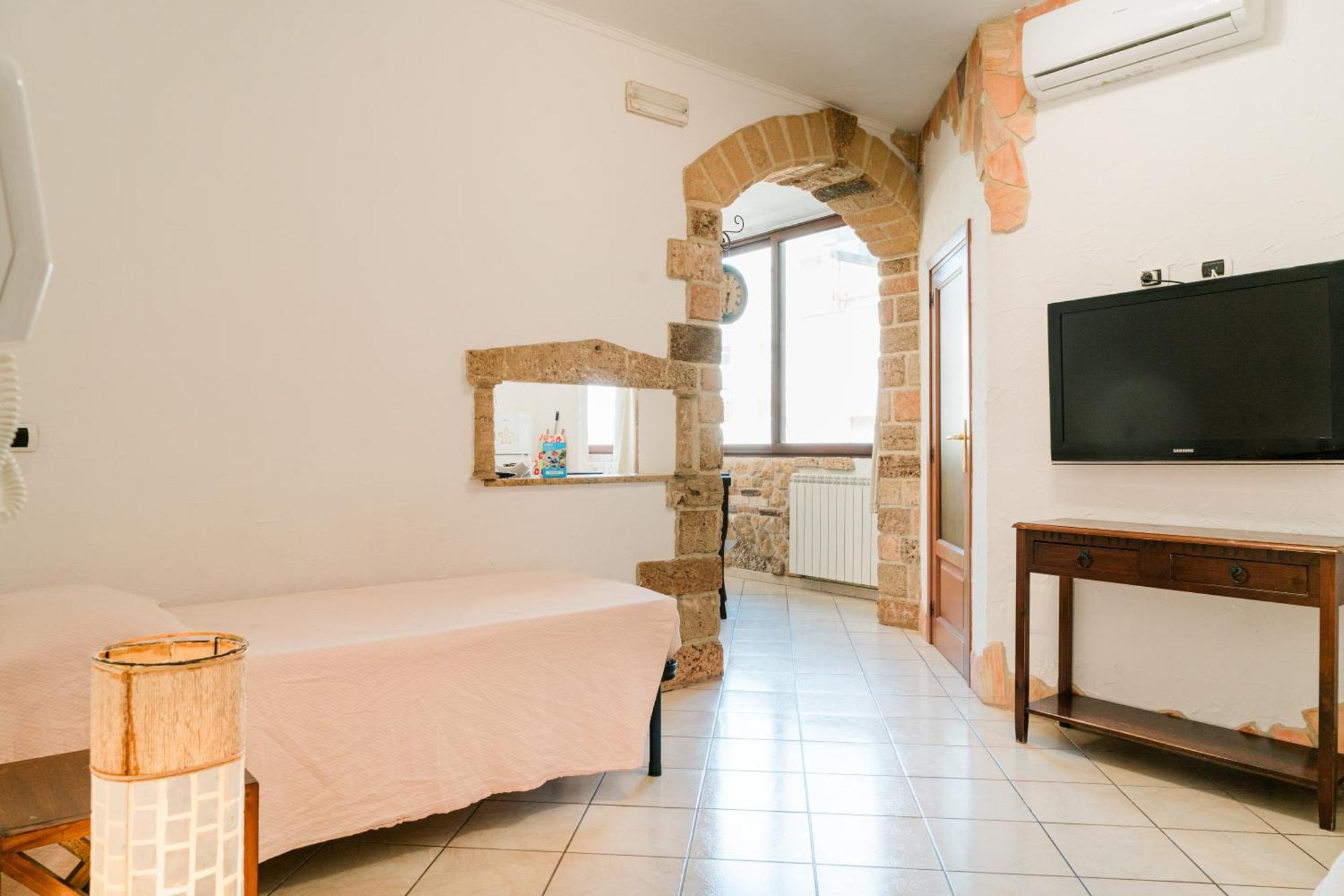 Hotel La Marmora Alghero Exterior foto